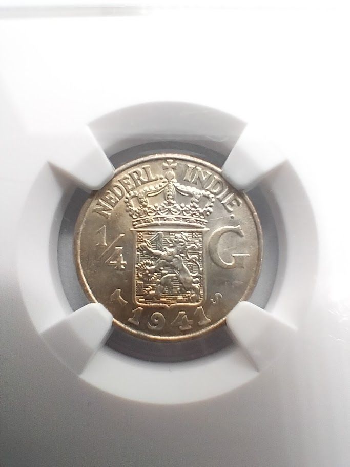 NGC UNC D 1941S オランダ領インド 1/4G銀貨 - メルカリ