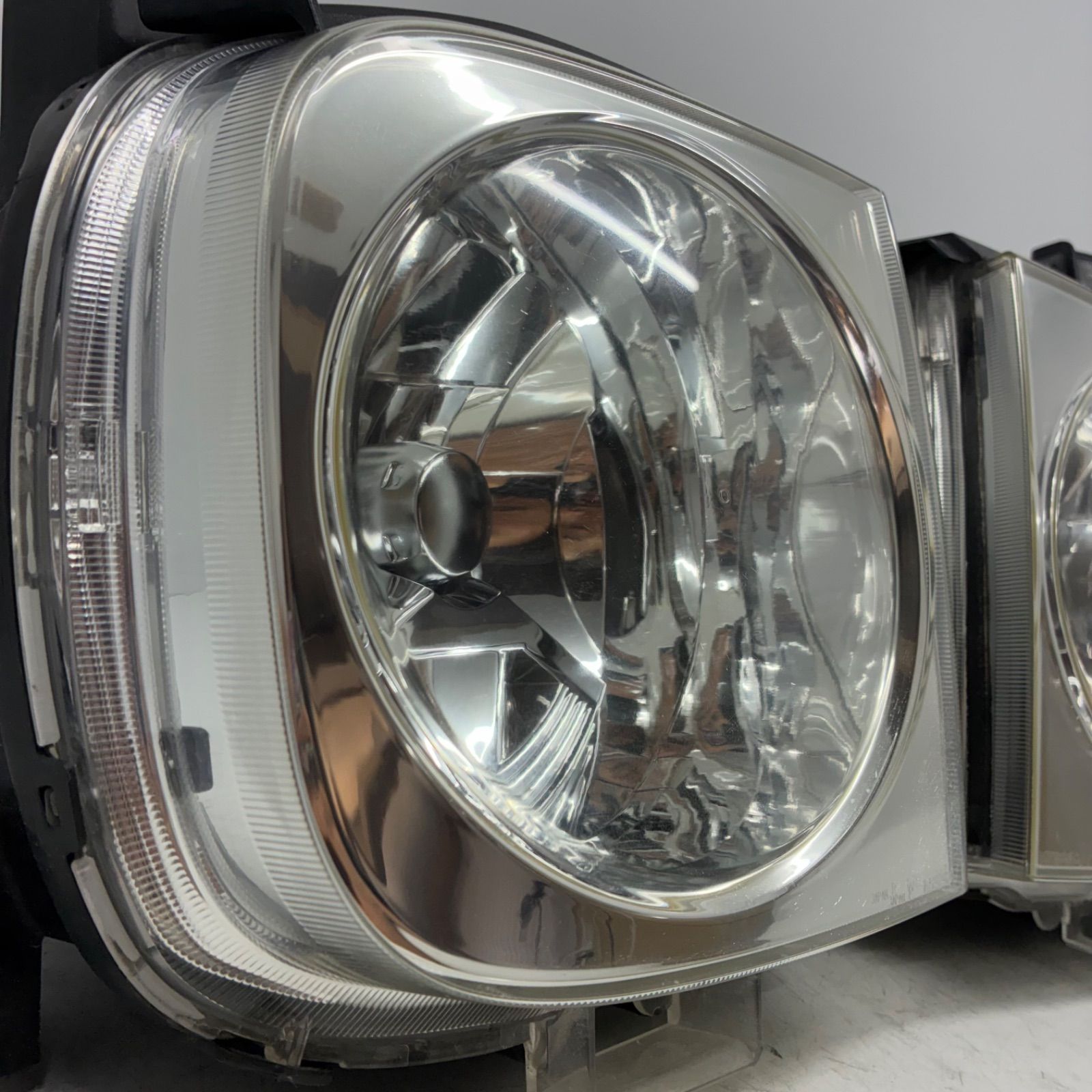 コーティング済 日産 Z11 YZ11 BGZ11 YGNZ11 キューブ 中期 ヘッドライト ランプ レンズ 左右セット LR HID ICHIKOH 1769 印字 2 P71492 FFCRYSTALESIA_COM