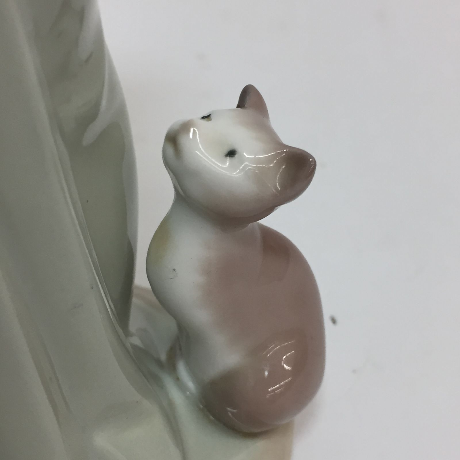 LLADRO リヤドロ 私のことも忘れないで 少女 猫 ネコ 置物 陶器人形