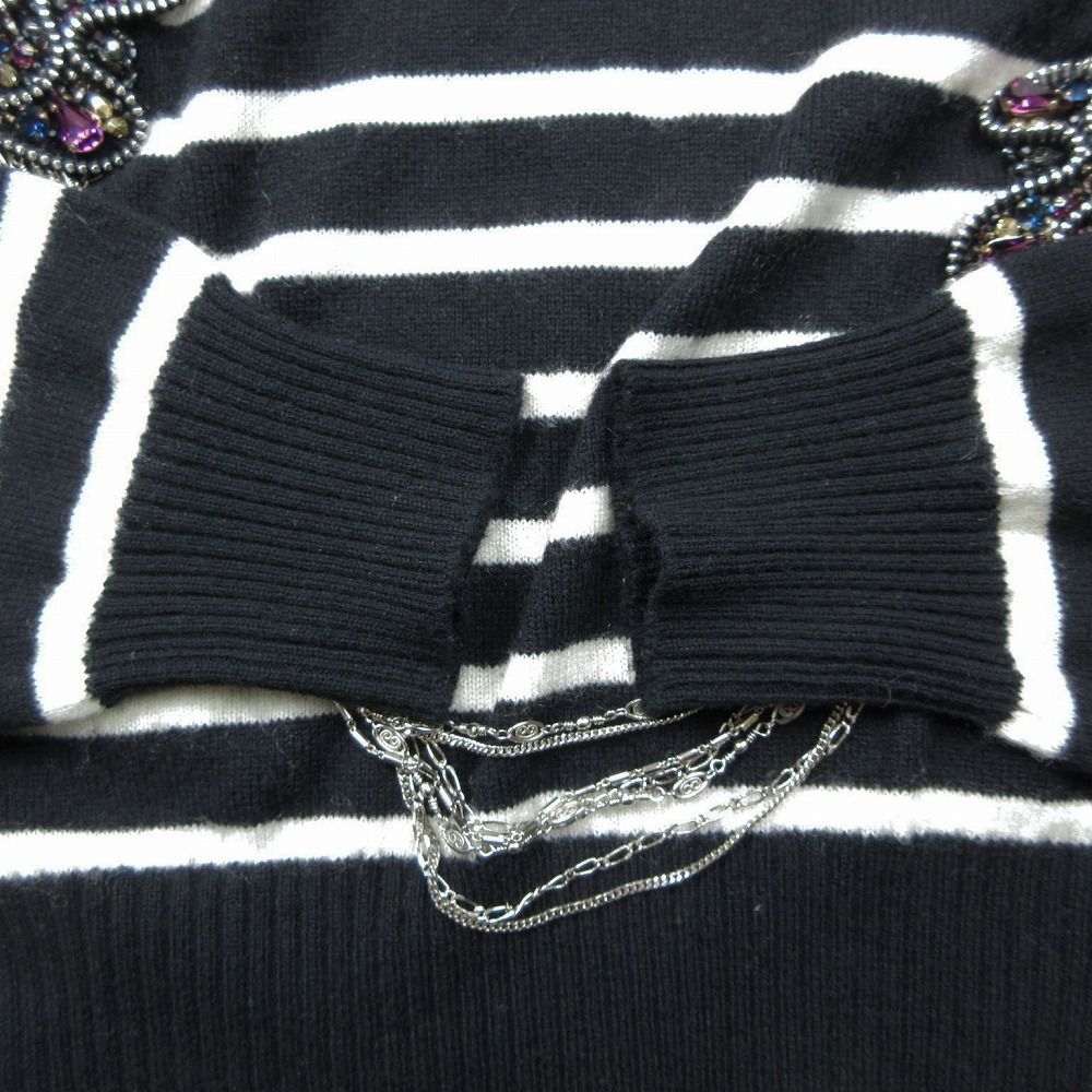 CHANEL - 　シャネル CHANEL カメリアビジューチェーンニットセーター P33451 ブラック カシミア レディース ニット シャネル CHANEL カメリアビジューチェーンニットセーター
