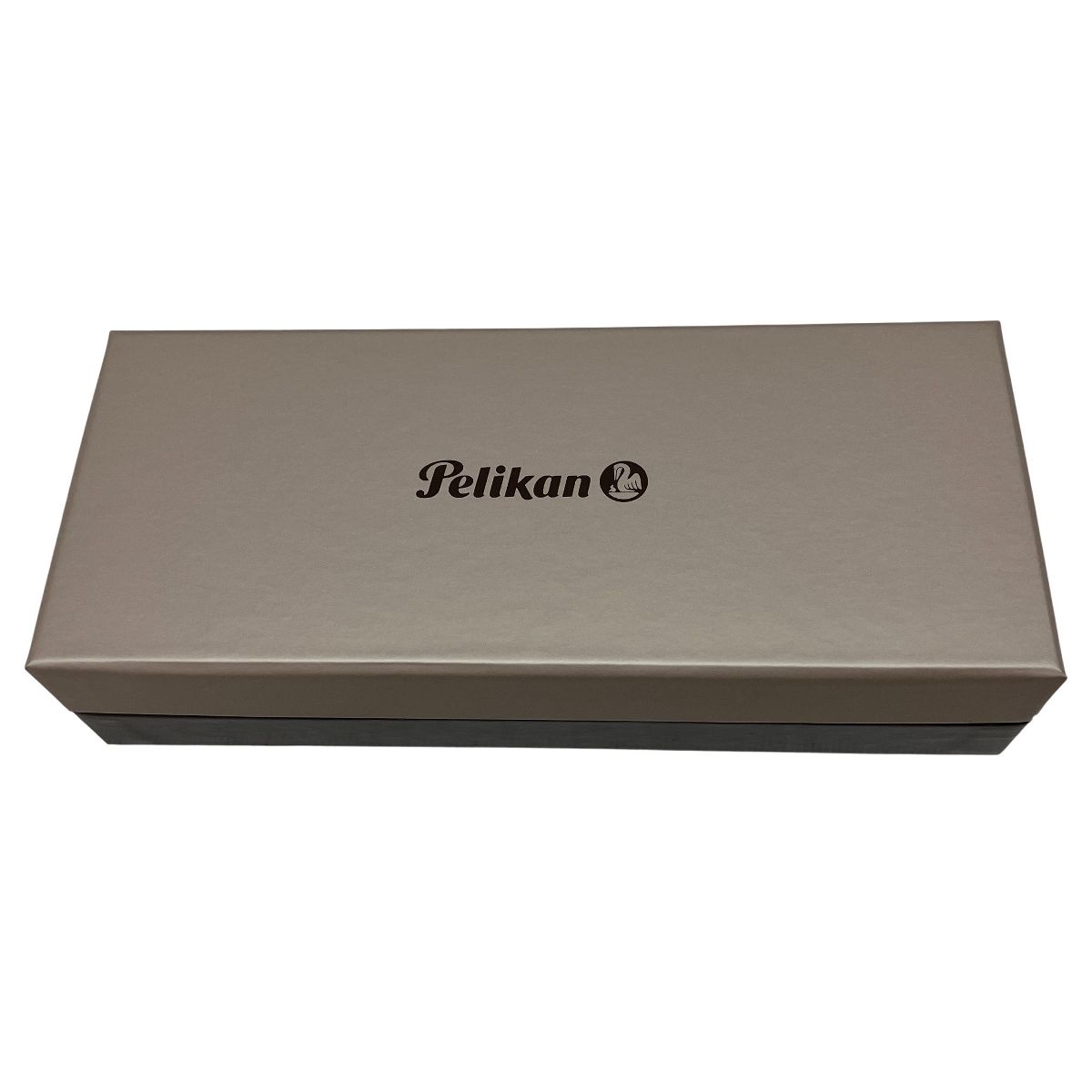 ブラック ペリカン