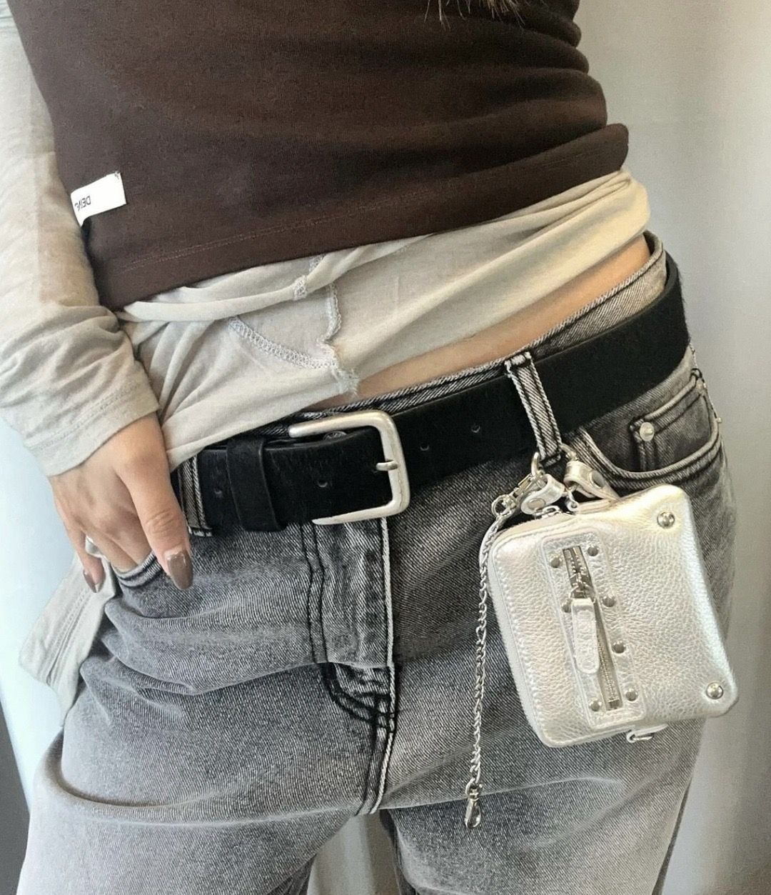 DEINET STUD CROSS CHAIN WALLET IN ディニット