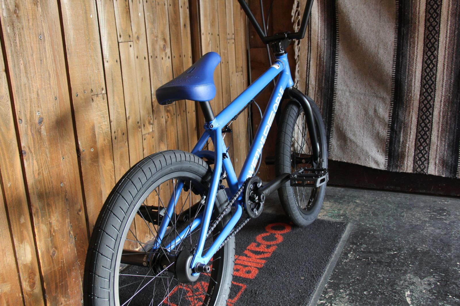 自転車 BMX 20インチ ストリート WETHEPEOPLE REASON BLUESEAT 送料