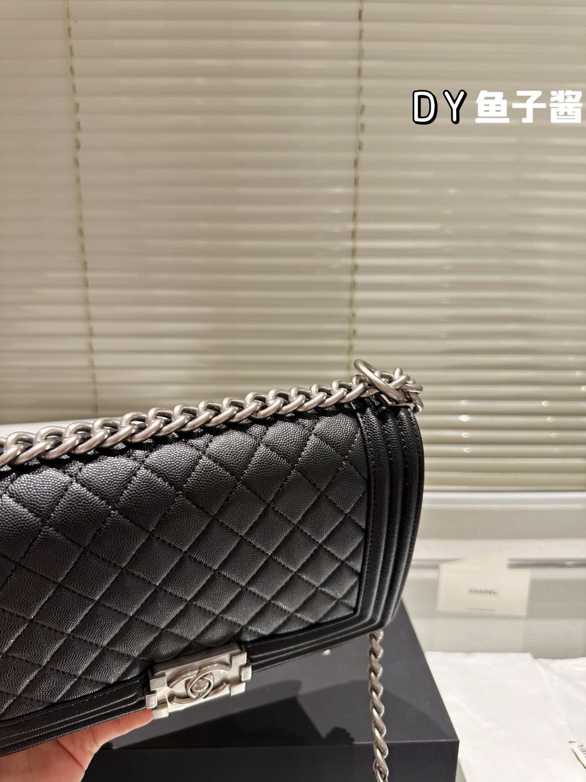 今日特価】CHANEL 23A Leboy ミニバッグ ライチレザー（26cm