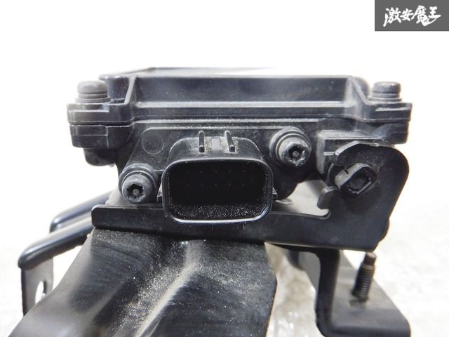 ホンダフィットGK、GP系ミリ波レーダーセンサー36800-T5A-J05 ホンダフィットGK、GP系ミリ波レーダーセンサー36800-T5A-J05