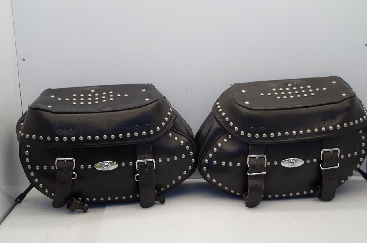 ハーレー Harley Davidson ヘリテイジ 革パニア レザーサドルバッグ 左右 709102