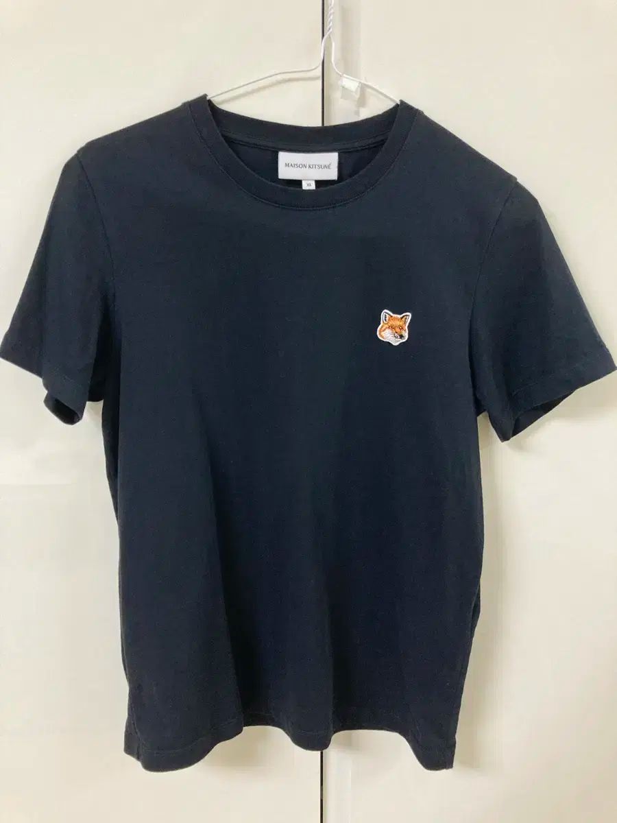 Maison Kitsuné メゾンキツネ 黒 半袖T xs デパート