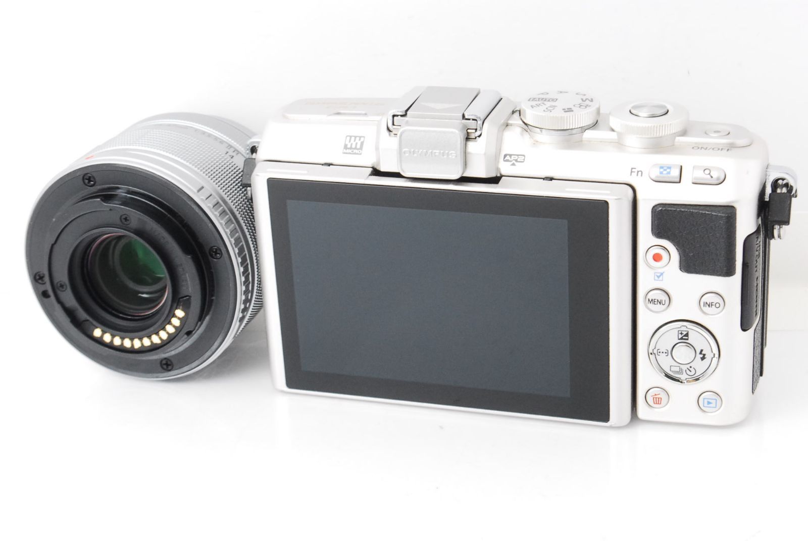 ❤️極美品✨自撮り＋Wi-Fi♪ショット数10916回☆オリンパス PEN E-PL7