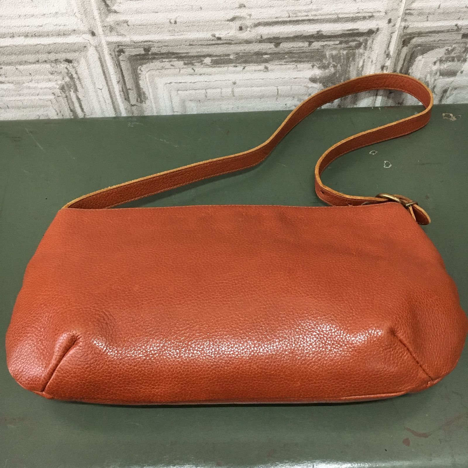 イタリア製 IL BISONTE イルビゾンテ バッグ USED 11666 - メルカリ