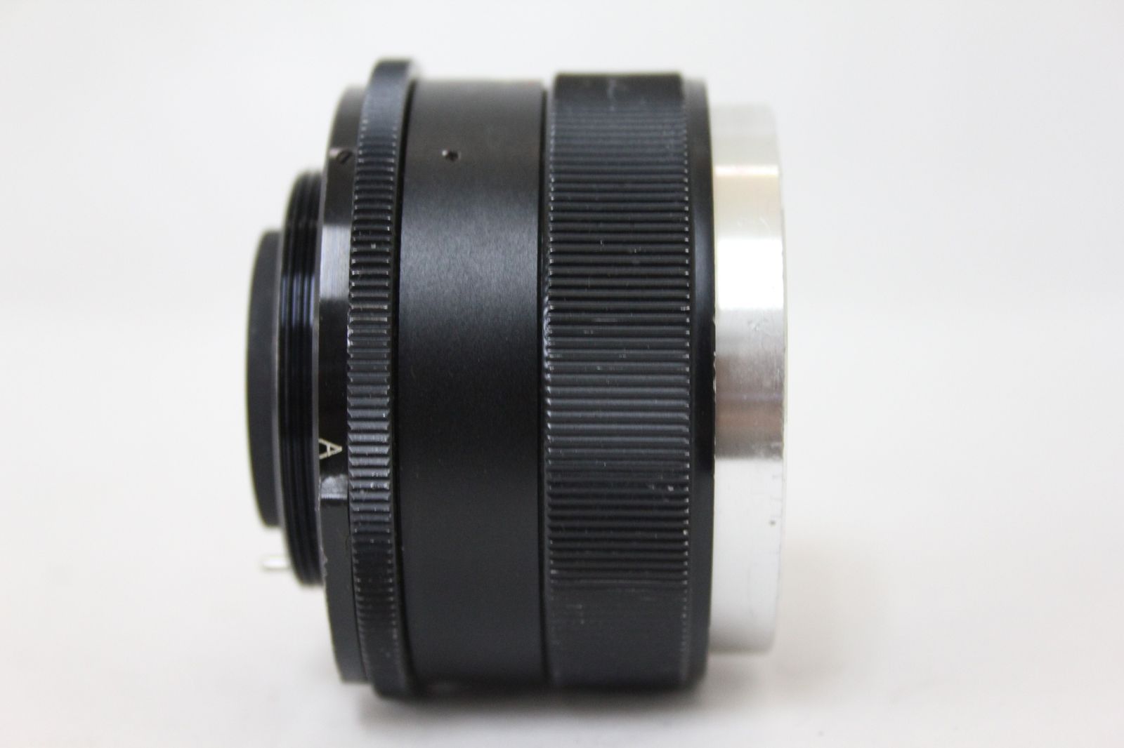 YASHICA ヤシカ AUTO YASHINON-DX 50mm F1.7 オールドレンズ】どこかトイカメラ的な写りをするレンズ