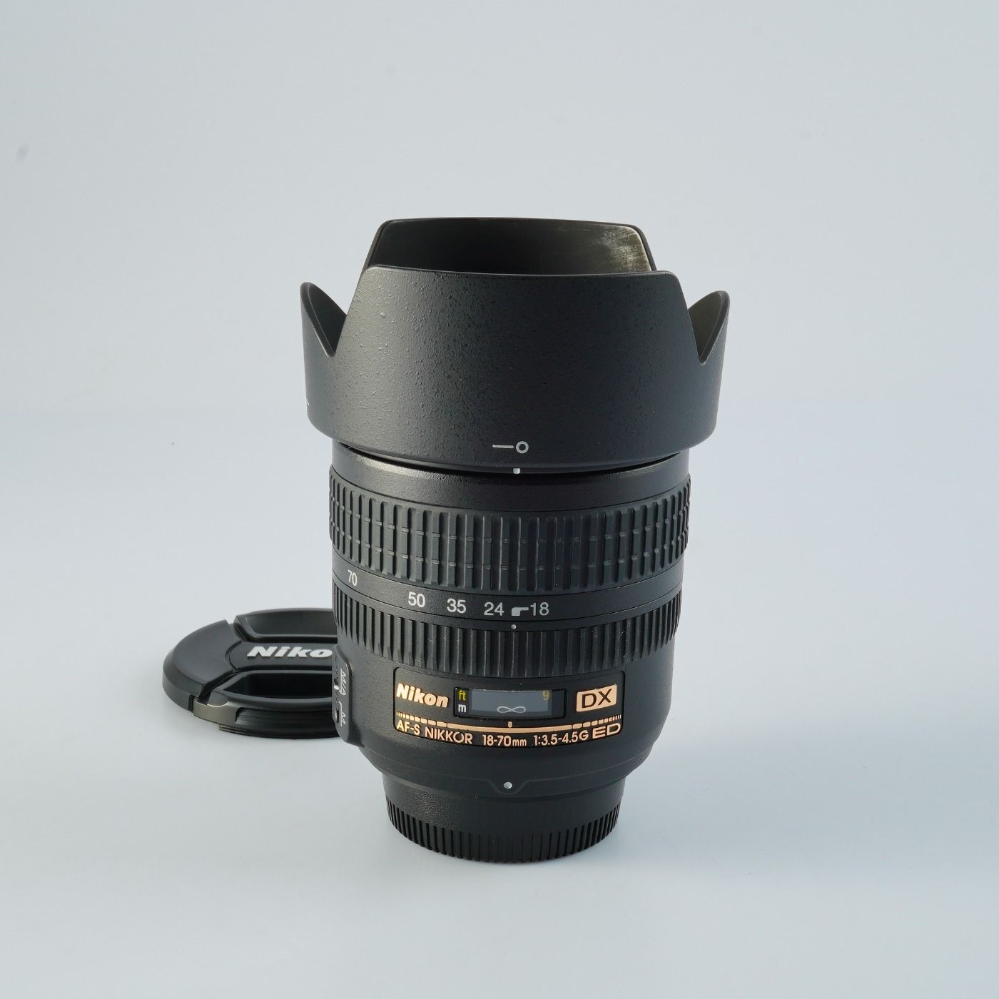 Nikon ニコン AF-S DX NIKKOR 18-70mm F/3.5-4.5 G ED ズームレンズ