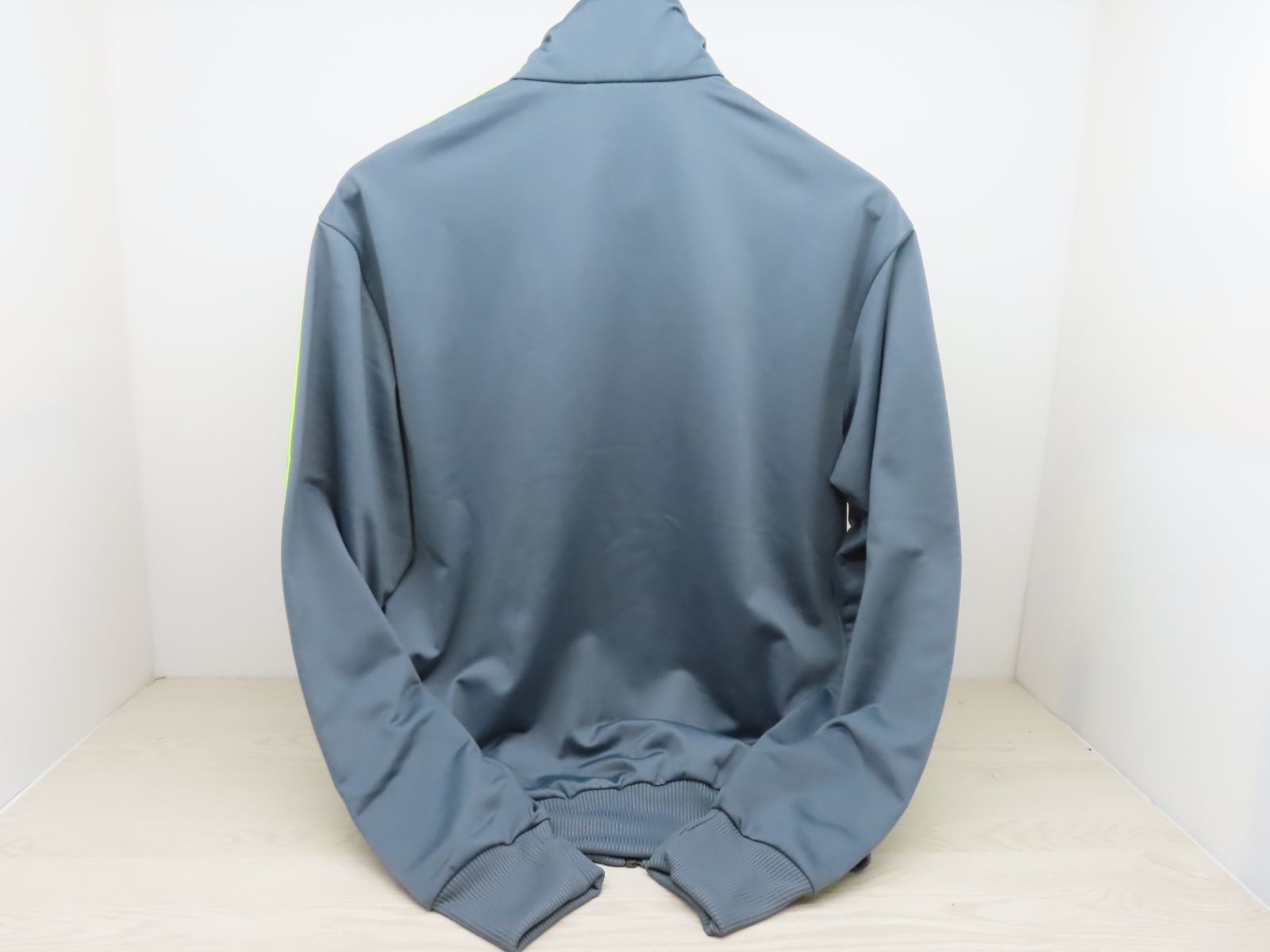 【adidas(アディダス)】トラックジャケット【Ｓサイズ】 adidas アディダス トラックジャケット Sサイズ (B6-169) - メルカリ