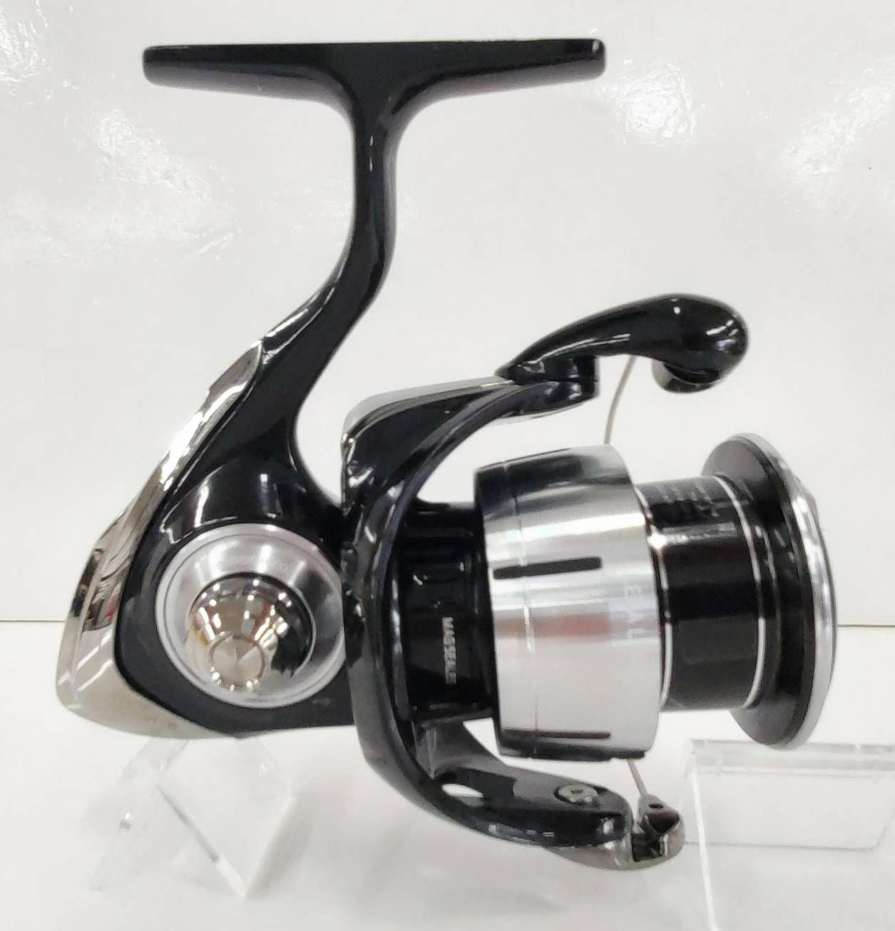 ウインターSALE！】【新品・未使用】ダイワ 23レグザ LT4000-CXH（01