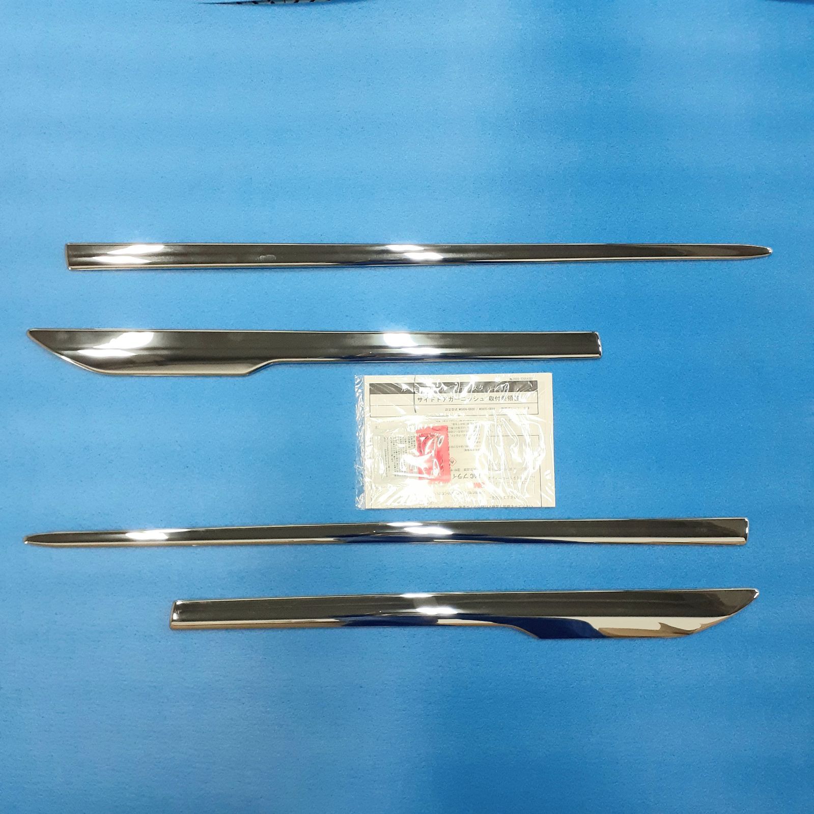 新品未使用」ルーミー モデリスタ サイドドアガーニッシュメッキ助手席