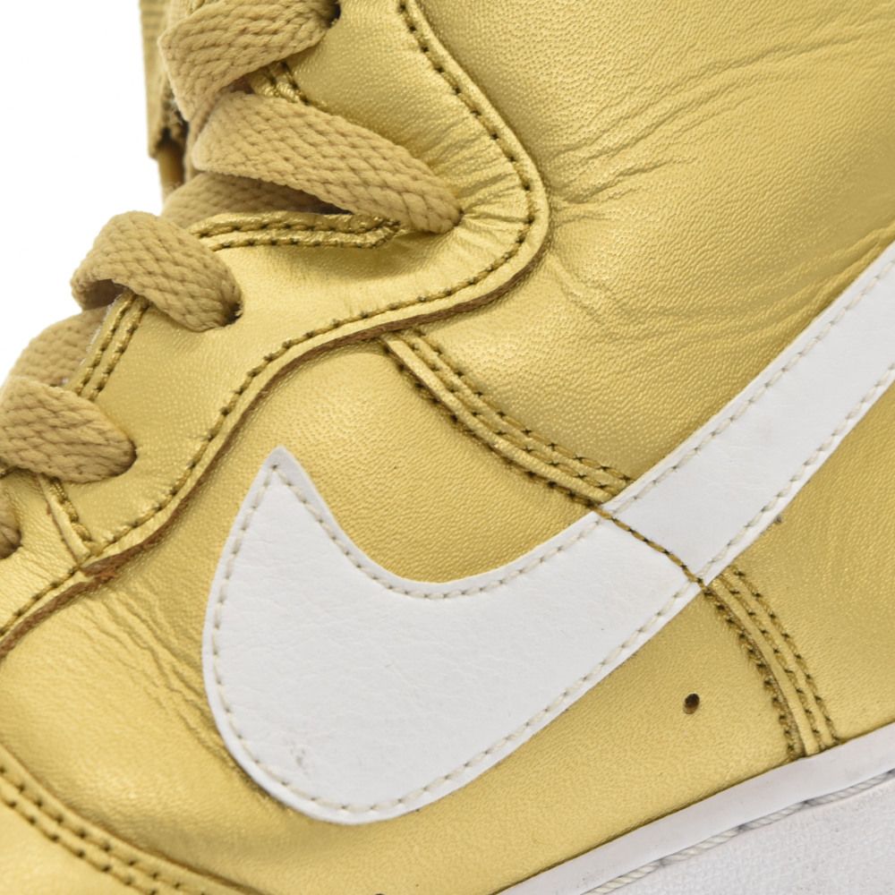 NIKE (ナイキ) AIR FORCE 1 HIGH RETRO QS METALLIC GOLD WHITE エア