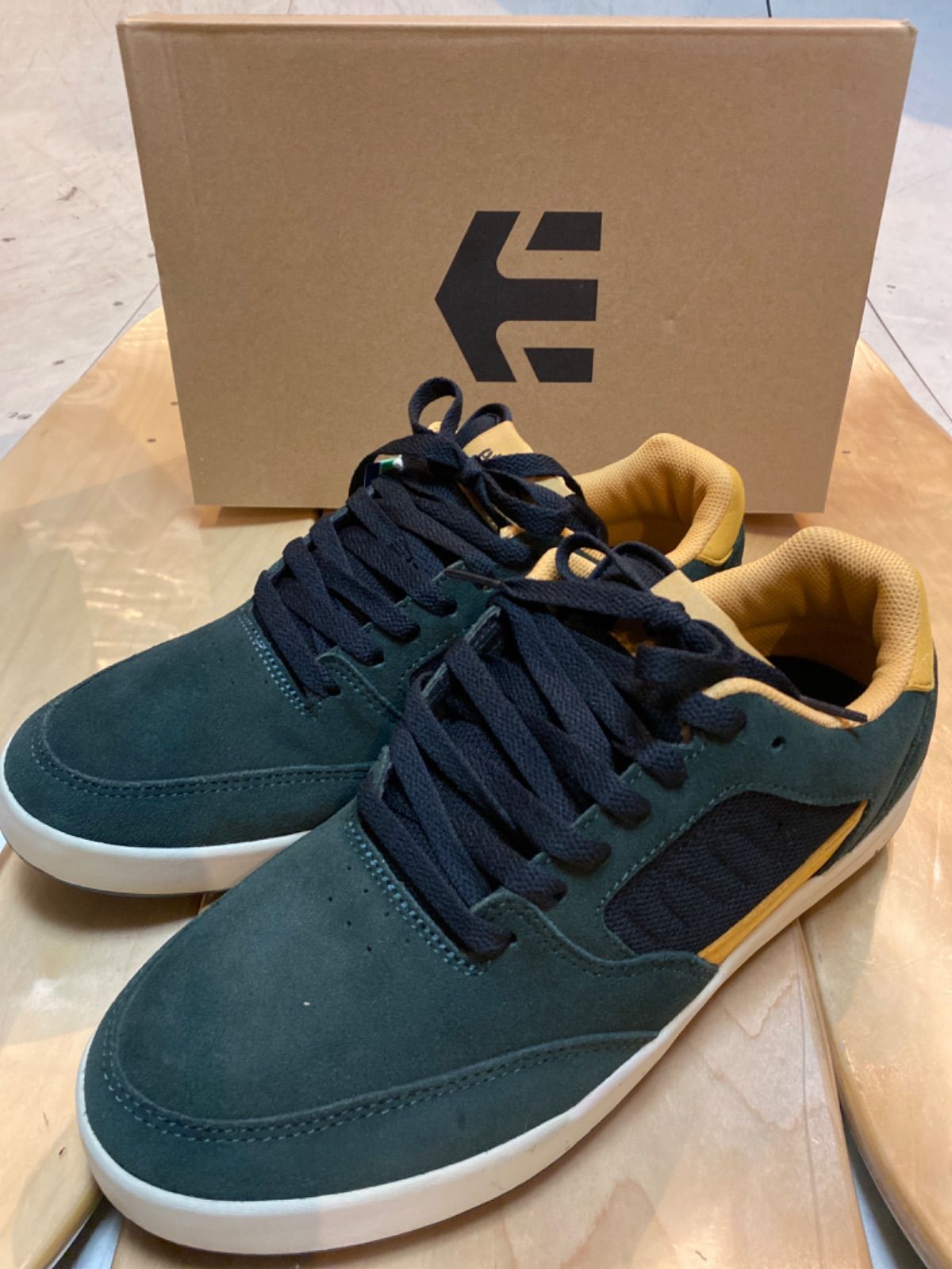 Etnies VEER ヴィーア GREEN/BLACK 26㎝ エトニーズ メンズ レディース ...