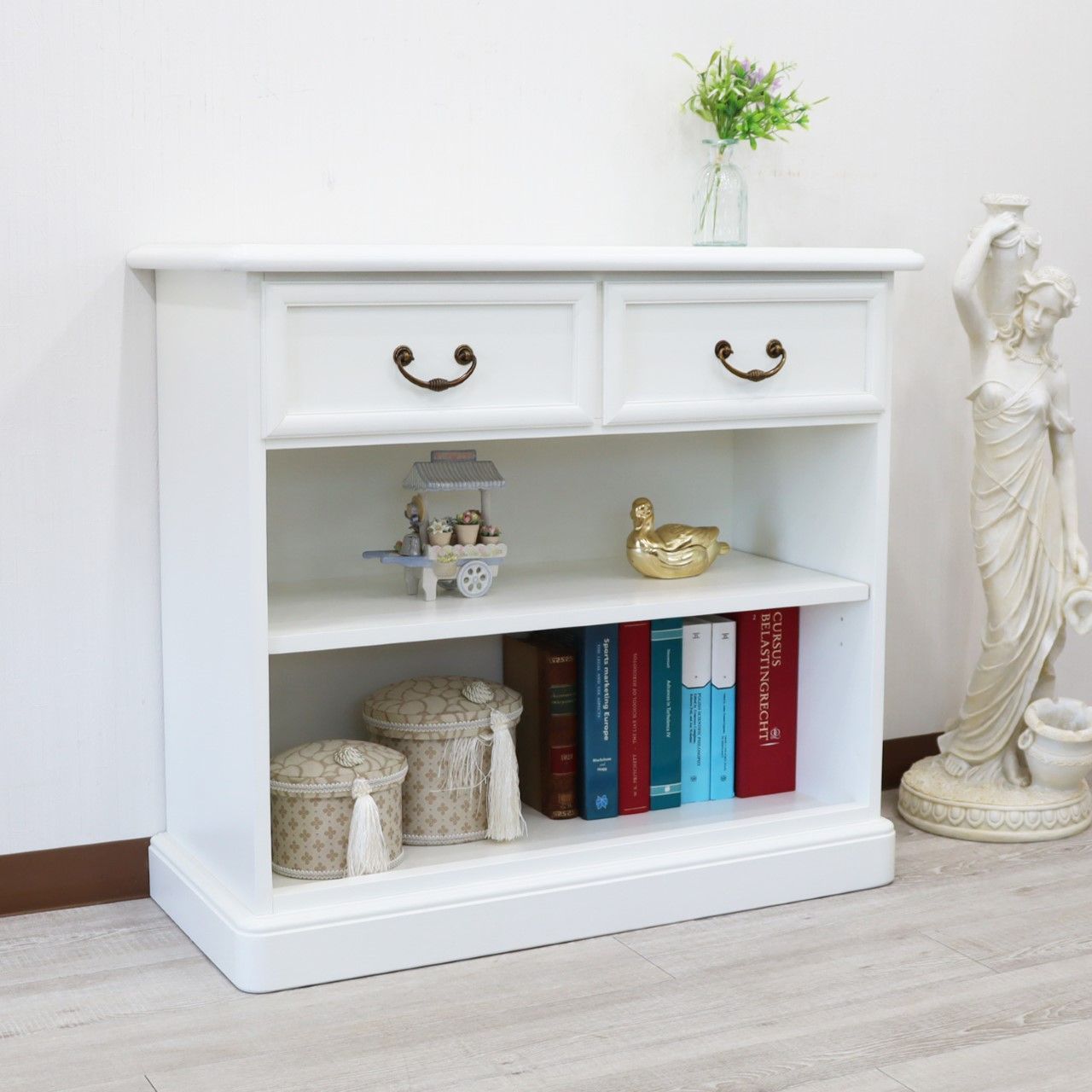 ロミジュリ白家具イタリア 本棚 ブックシェルフ ローキャビネット アンティーク 木製 ホワイト