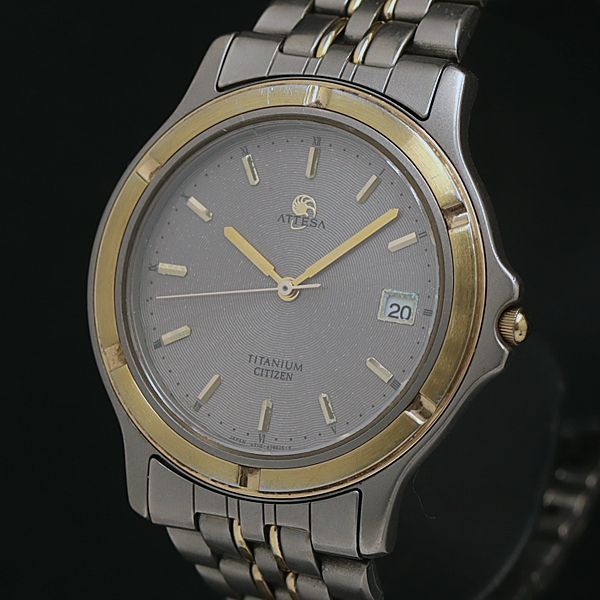 稼動 シチズン アテッサ チタン QZ デイト グレー文字盤 4713-472195