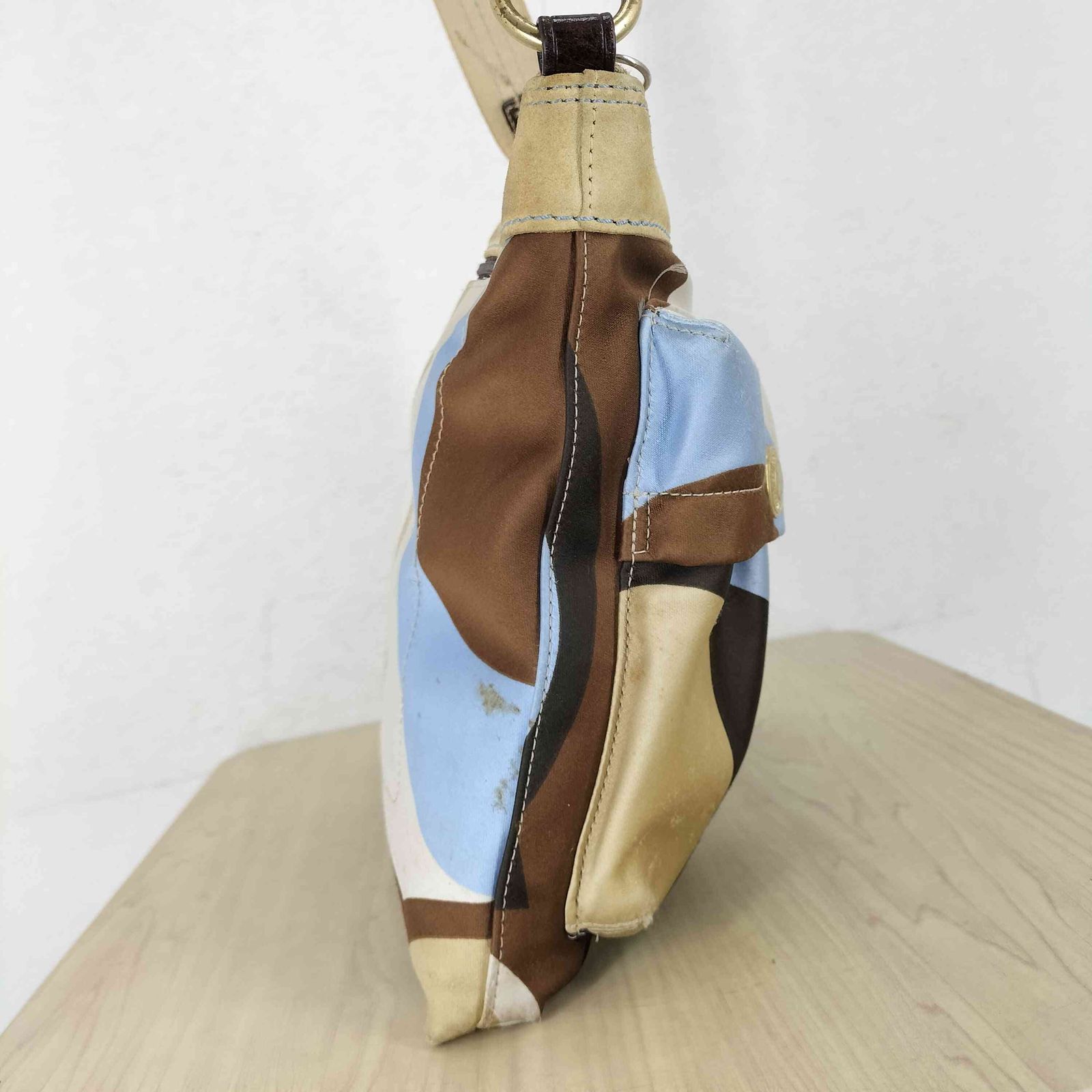 COACH コーチ ハンプトンズウィークエンドショルダー 8A43 ショルダーバッグ レザー ブラック Y4255591