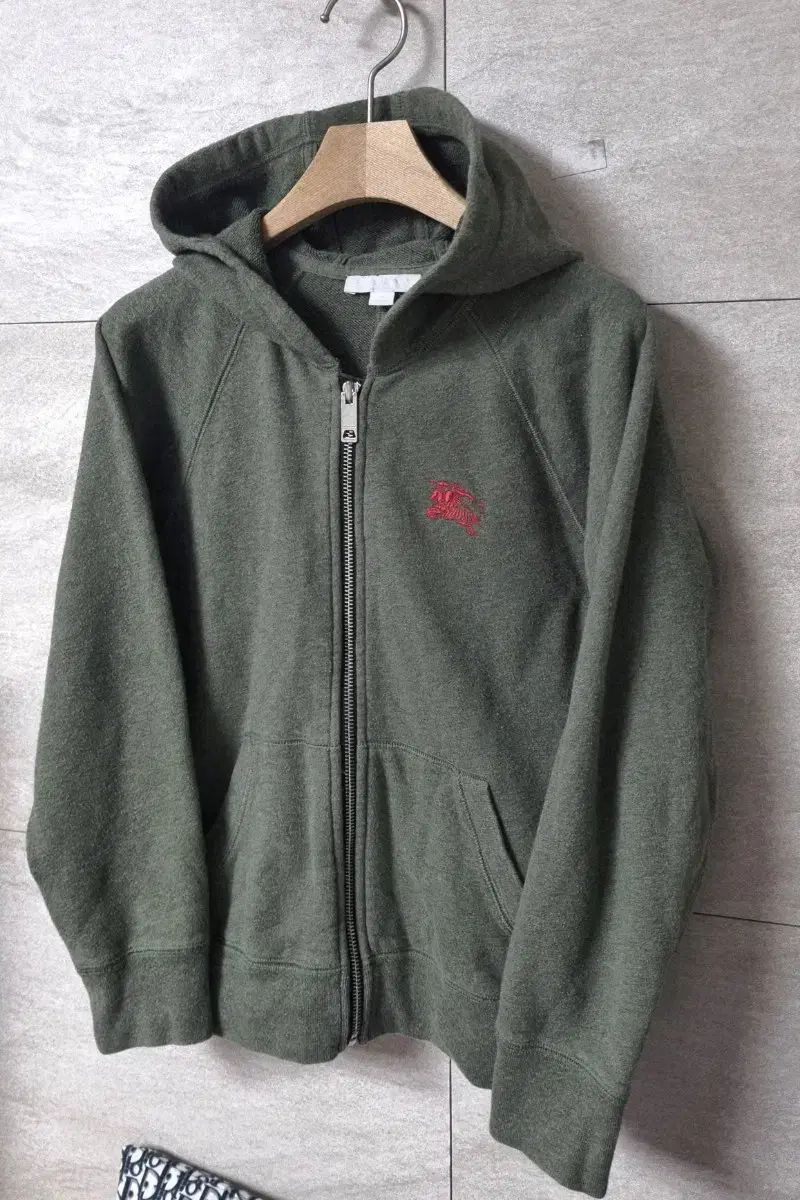 正規品 Burberry Kids バーバリーキッズ フード付き ジップアップパーカー