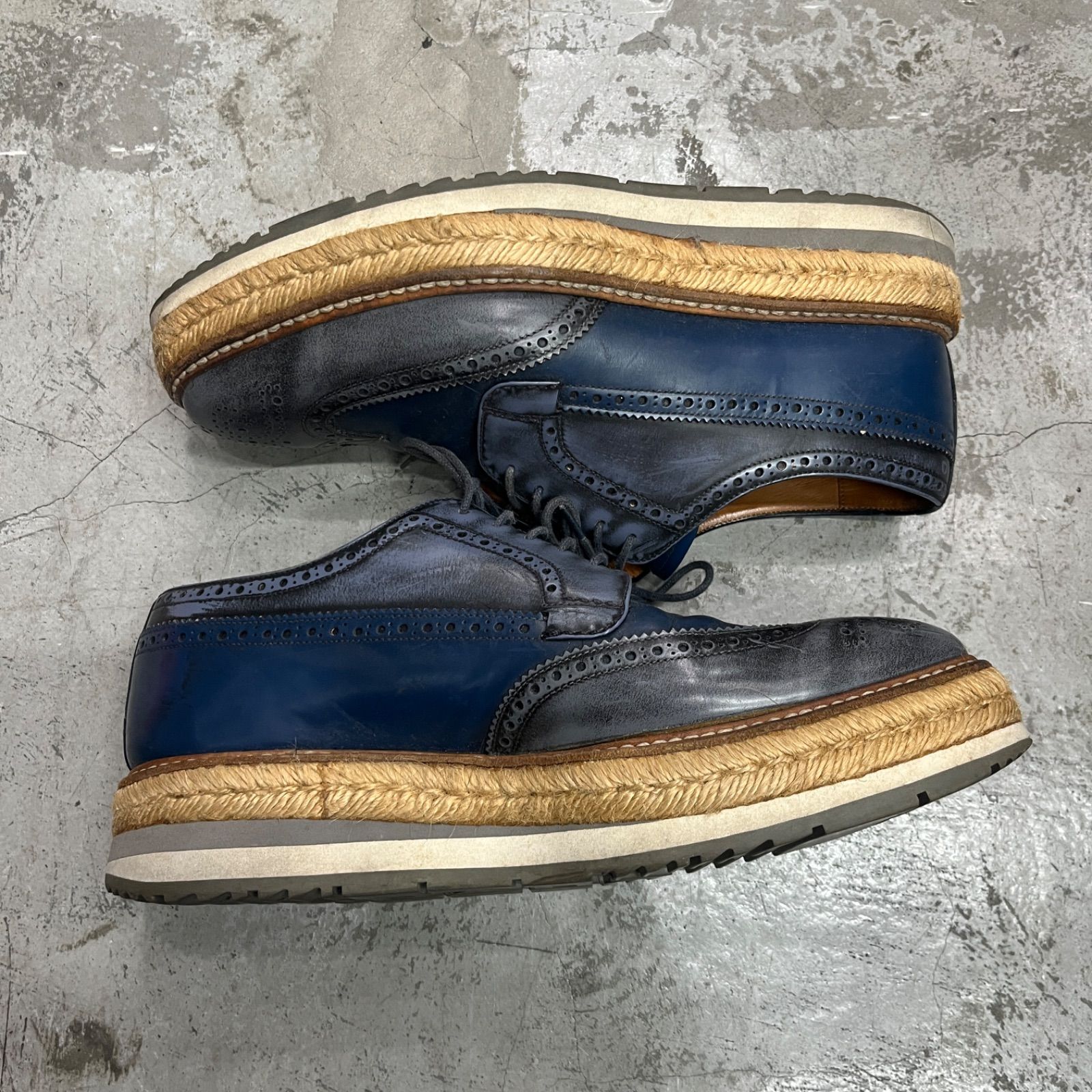 PRADA ウィングチップダービーシューズ 革靴 プラダ 2EG015 7 98566A4