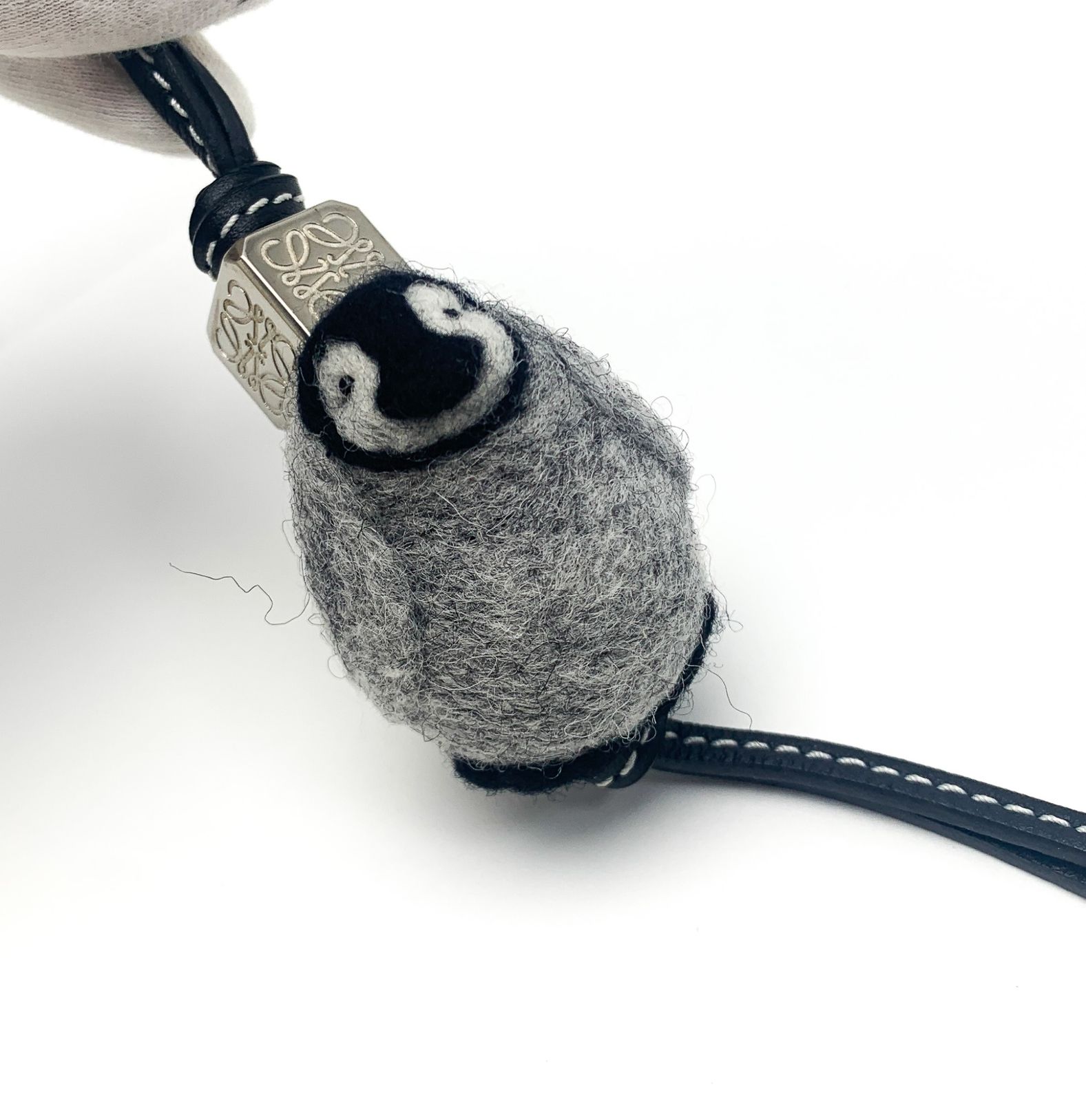 [新品]LOEWE 小鹿チャーム Deer charm 小鹿挂件605.00 超值好货| 北美省钱快报