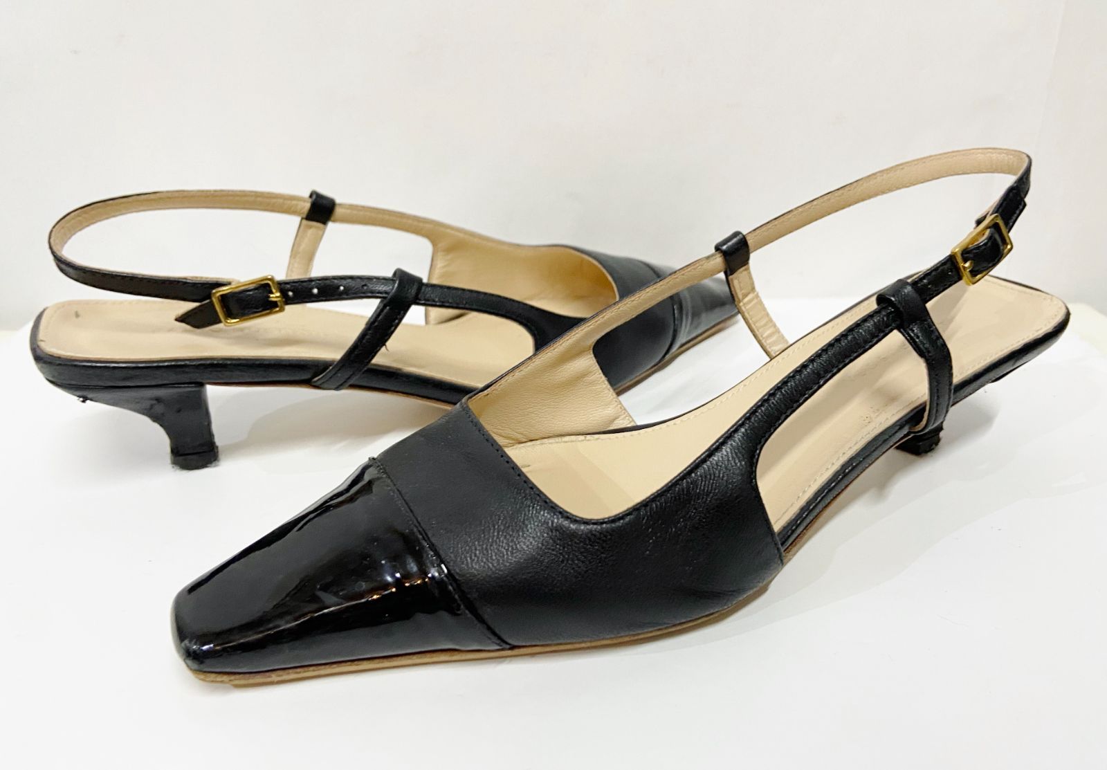 極美品✨ファビオルスコーニ レザー パンプス ゴールドバックル