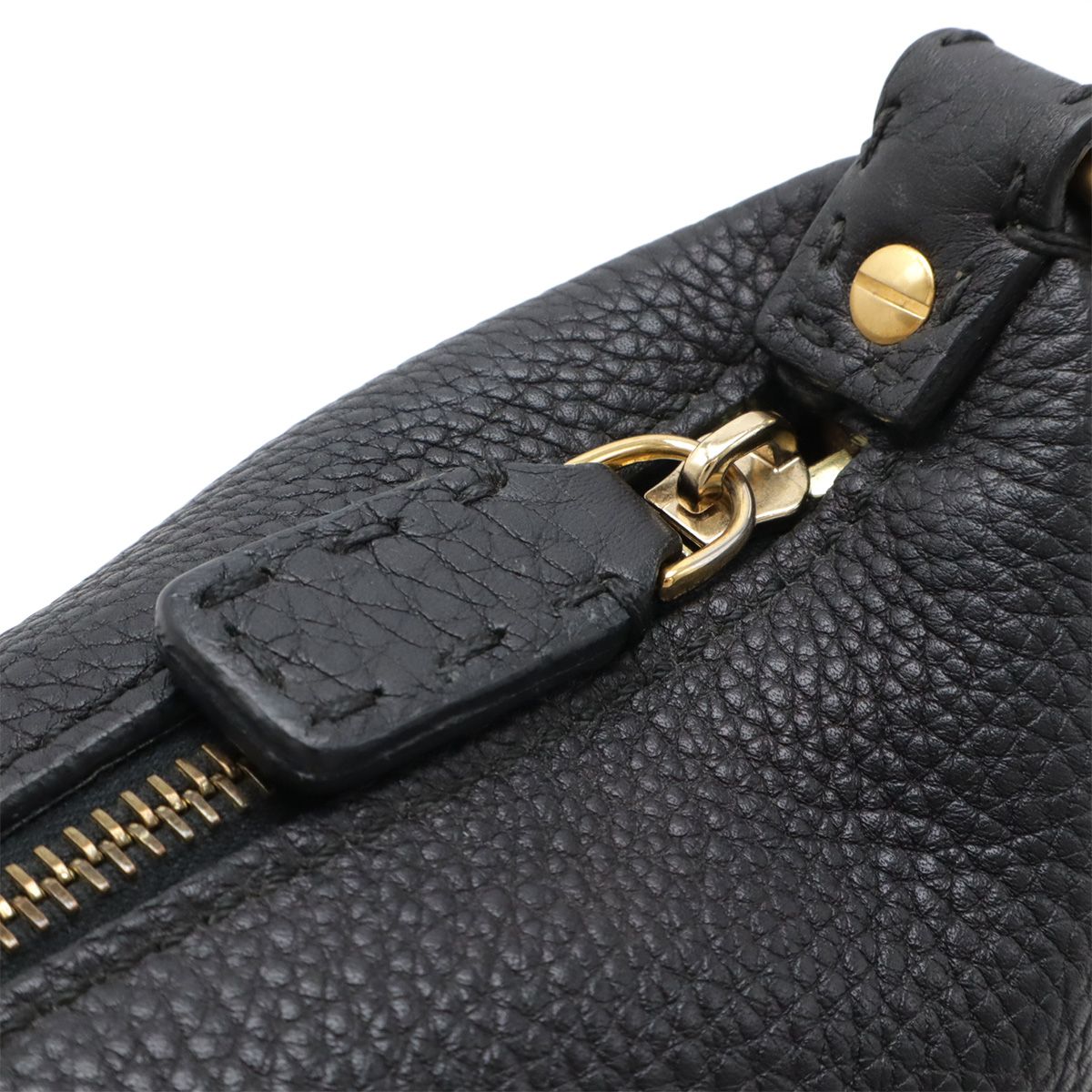 美品　FENDI セレリア　ショルダーバッグ フェンディ(FENDI) セレリア(SELLERIA) 中古 ショルダーバッグ