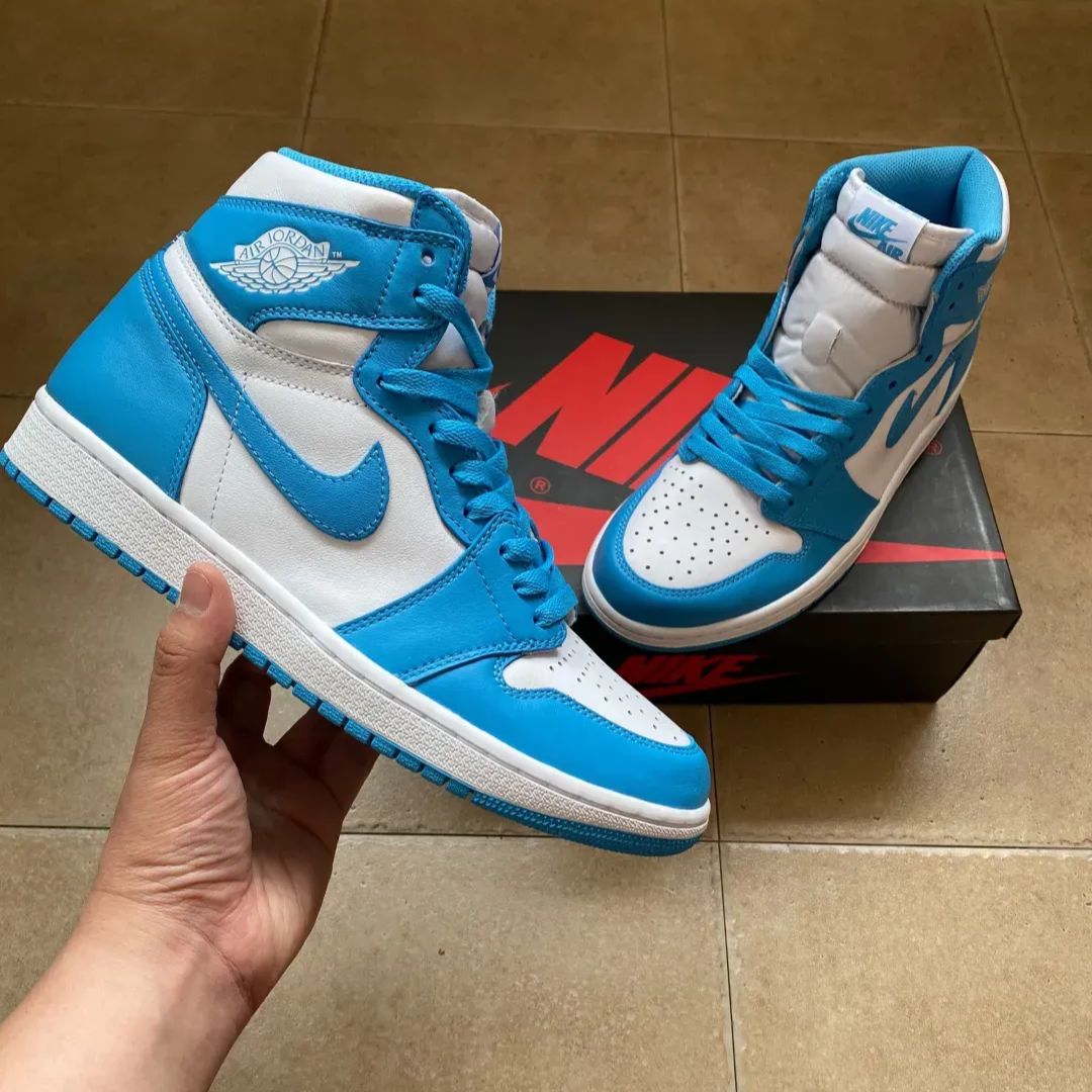 新品 未使用 NIKE ナイキ AIR JORDAN 1 RETRO HIGH OG UNC エア 