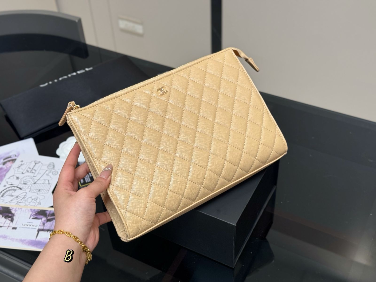 今日特価】Chanel シャネル 25P ラージ ハンドバッグ（28×20cm