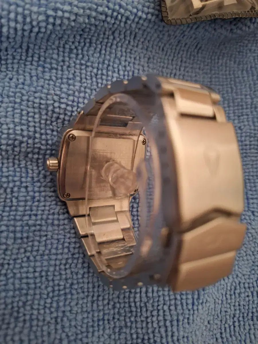 ニクソン nixon
