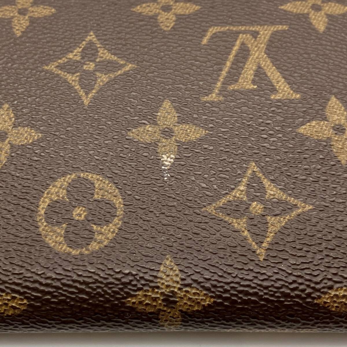 ✨美品✨ルイヴィトン　モノグラムポルトトレゾ-ル　エデュイパピエ 三つ折り620 LOUIS VUITTON ルイヴィトン 三つ折り財布 ポルト トレゾール エテュイ