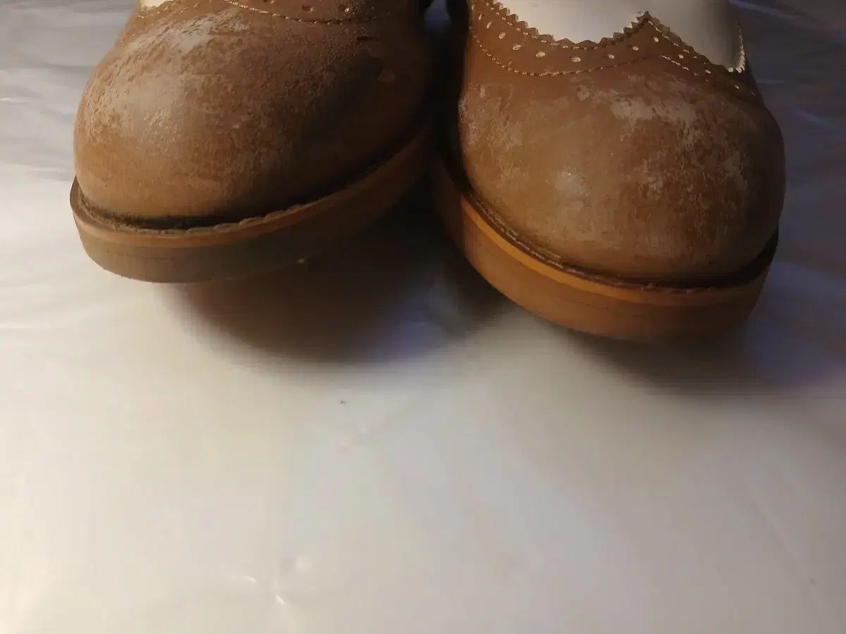 ゴルフシューズ