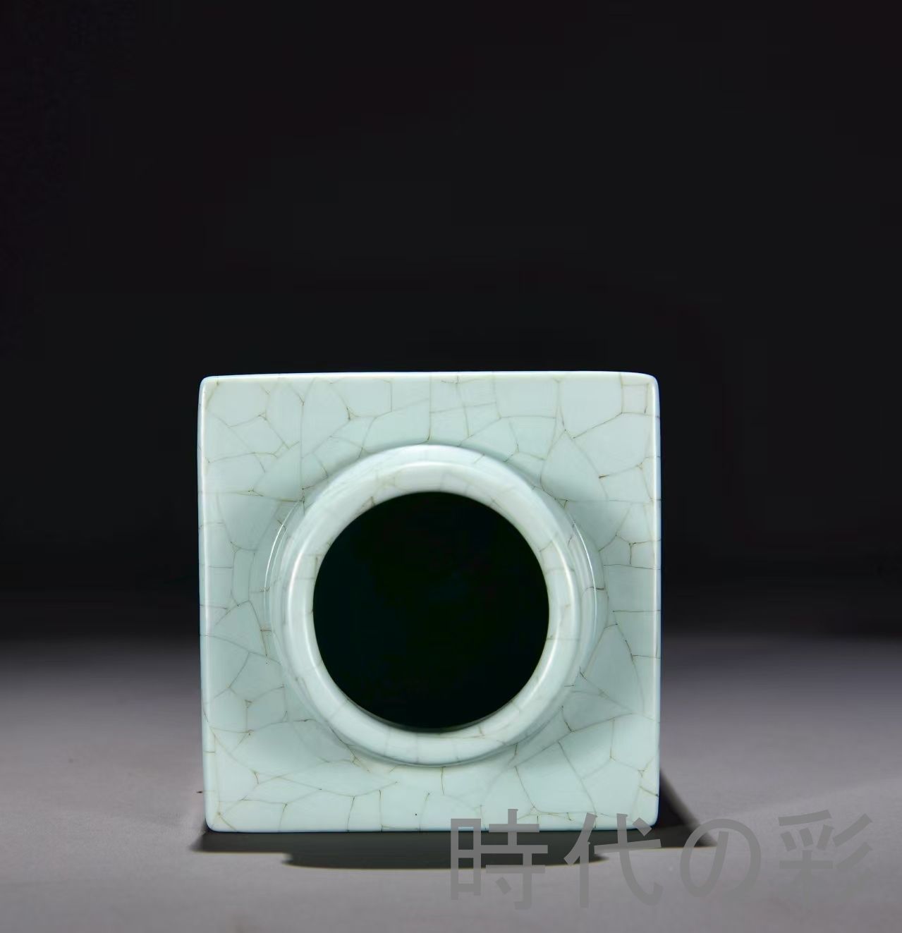 中国古美術 清・乾隆 粉彩 山水詩文 琮式瓶 壺 花瓶 古陶磁 骨董品 唐