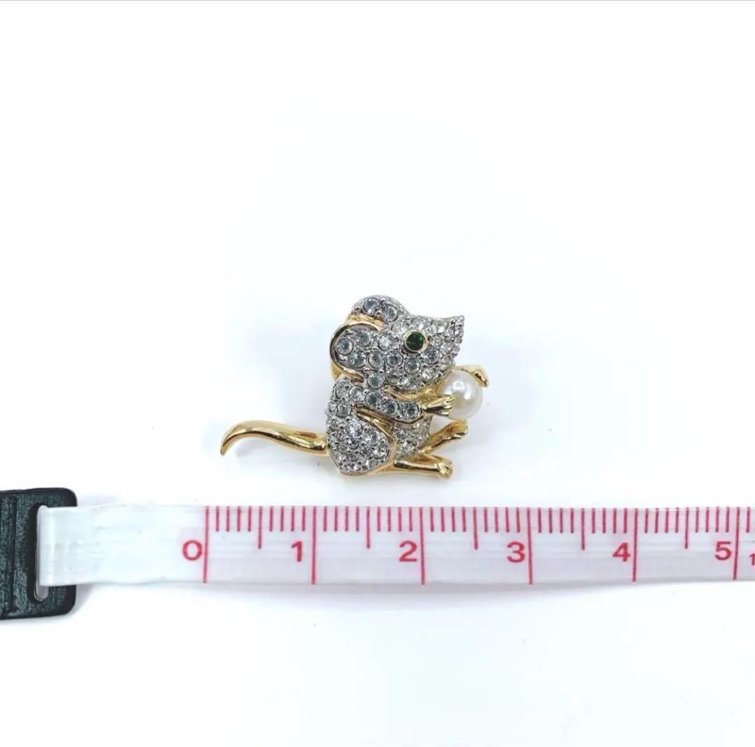 SWAROVSKI スワロフスキー