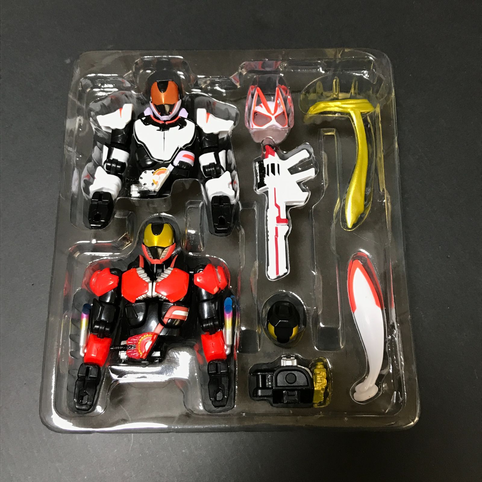 仮面ライダーギーツ RCF(リボルブチェンジフィギュア)セット 城東44-004】 仮面ライダー RCF リボルブチェンジフィギュア