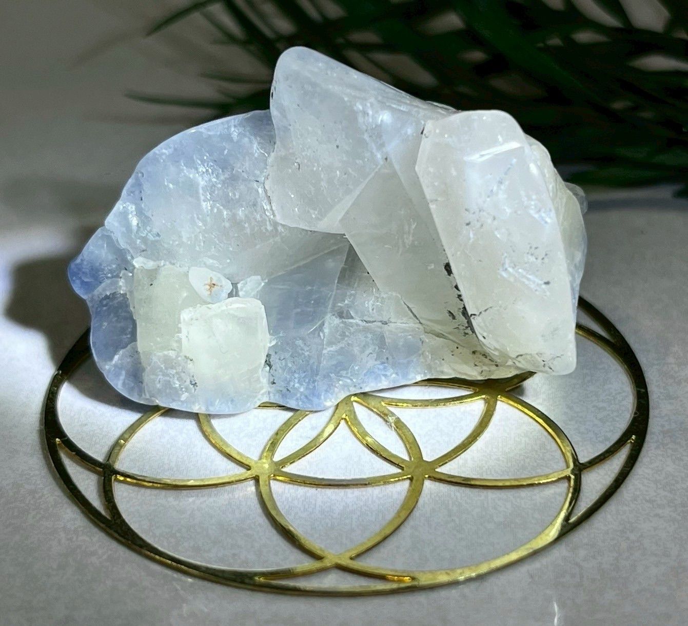 思慮の石 レインボー デュモルチェライト インクォーツ ラフストーン