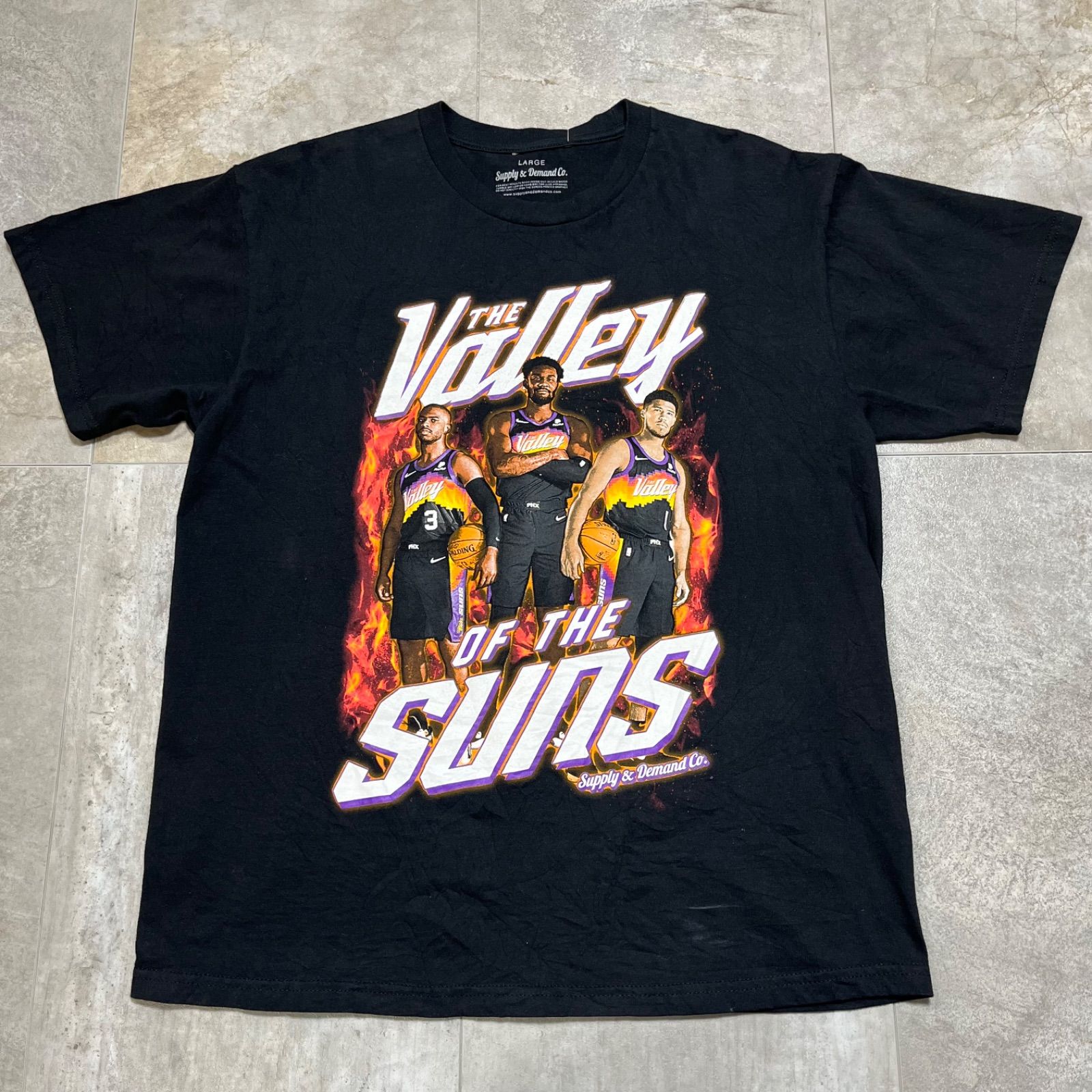 【未使用品】 NBA SUNS クリス・ポール サンズ ユニフォーム SUPPLY & DEMAND Tシャツ NBA SUNS プリントT ブラック 黒 L