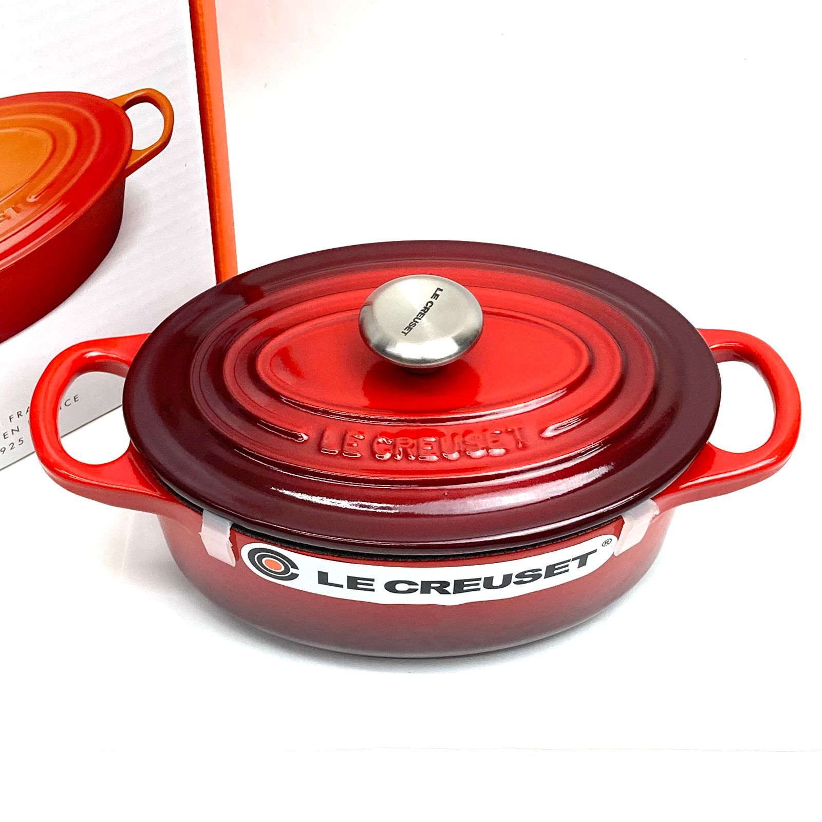 t LE CREUSET ル クルーゼ シグニチャーココット オーバル 17cm チェリーレッド ステンレスツマミ 鋳鉄ホーロー NEW カタログギフト交換品