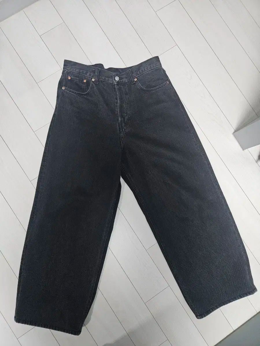 weekday astro baggy jeans 平日 アストロ バギーパンツ
