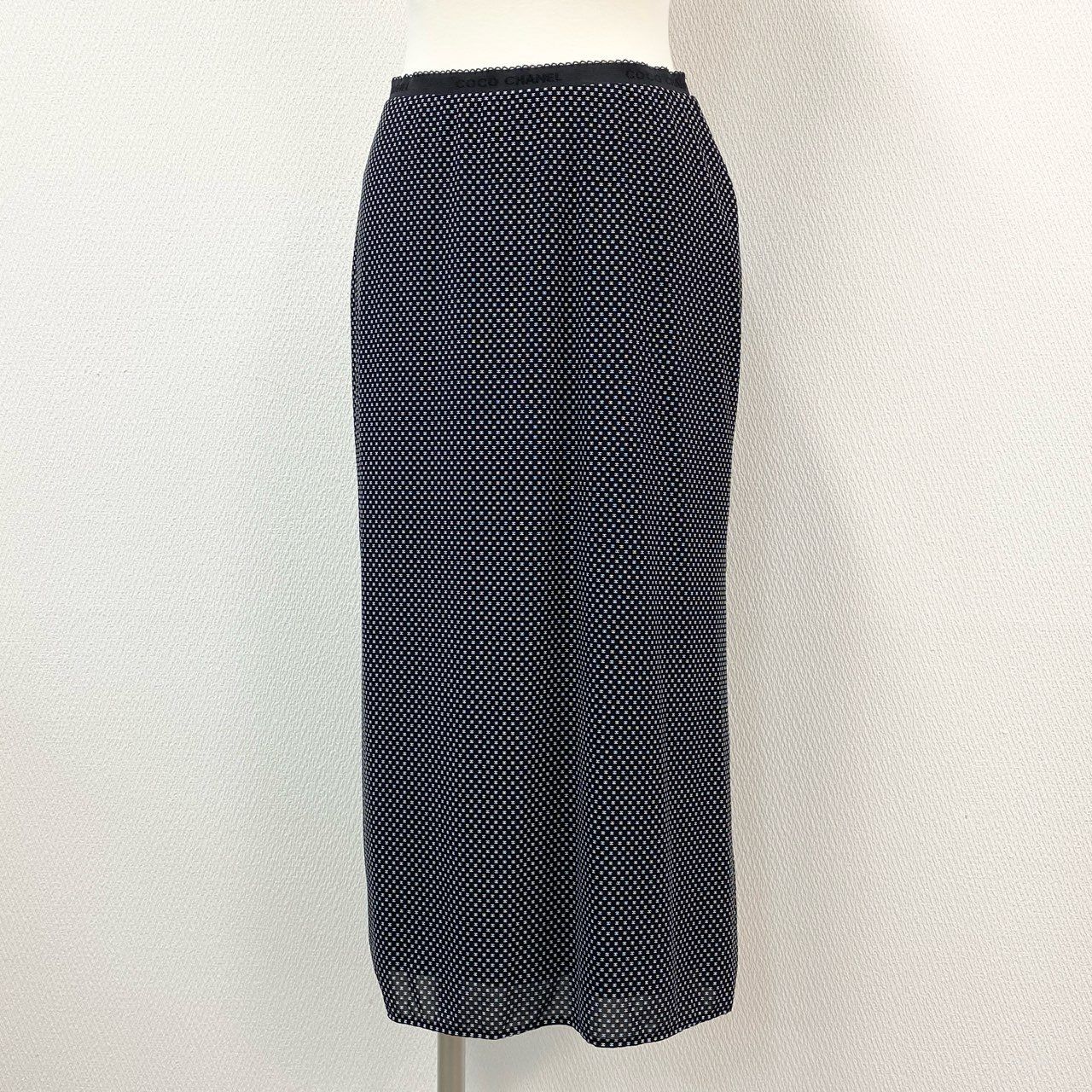 シャネル CHANEL ツイード スカート フレアスカート ココマーク 膝丈 シャネル CHANEL ツイード スカート フレアスカート ココマーク 膝丈