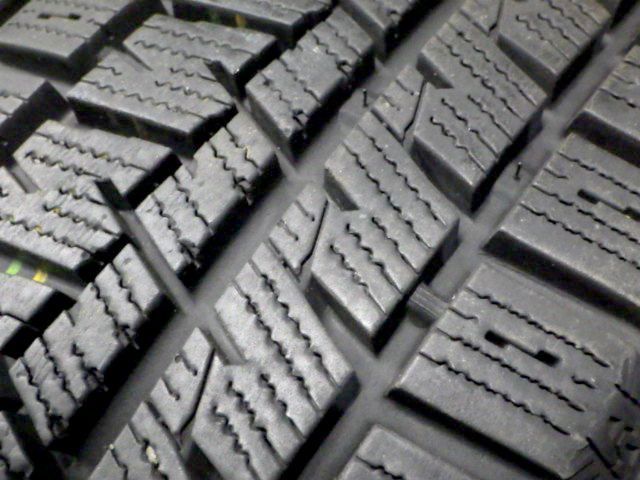 F◆送料無料●2025年製造 約8部山●KUMHO