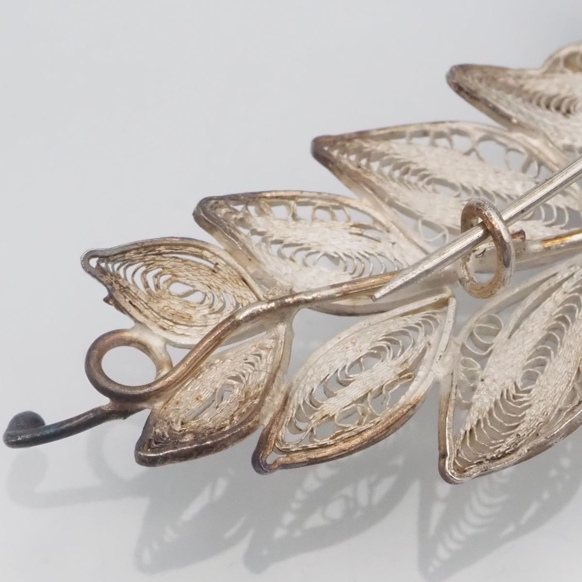 ヴィンテージ フィリグリー ブローチ G912 ヴィンテージ ブローチ フィリグリー 銀線細工 フラワー デザイン