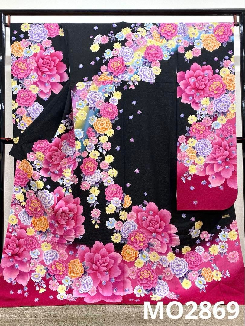 ブランド振袖 銀通し 刺繍 ストーン 身丈169cm 撥水加工済