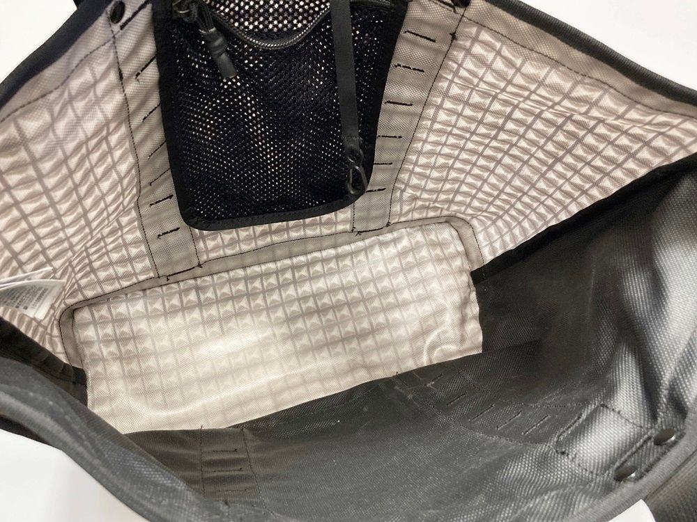 シュプリーム　ノースフェイス　トートバック　NM821251 ノースフェイス THE NORTH FACE × SUPREME シュプリーム Studded
