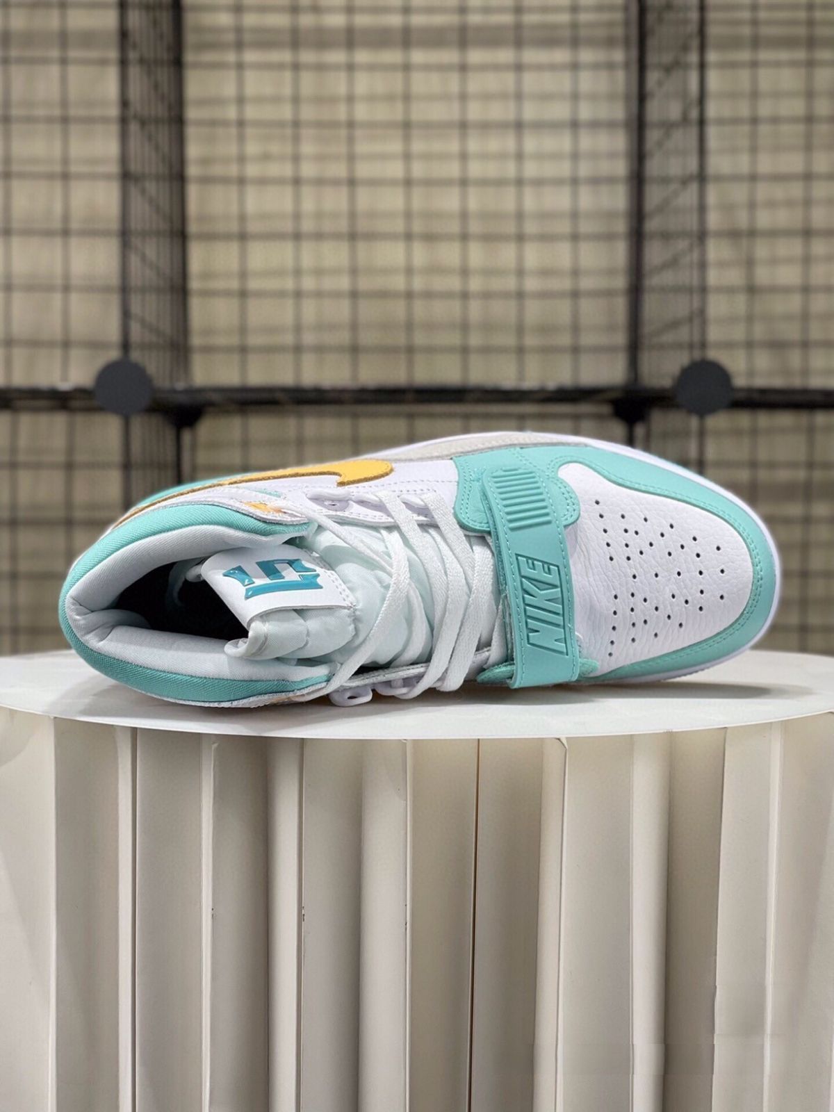 お値下げしました??即購入?? Nike Air Jordan legacy aj312 箱付