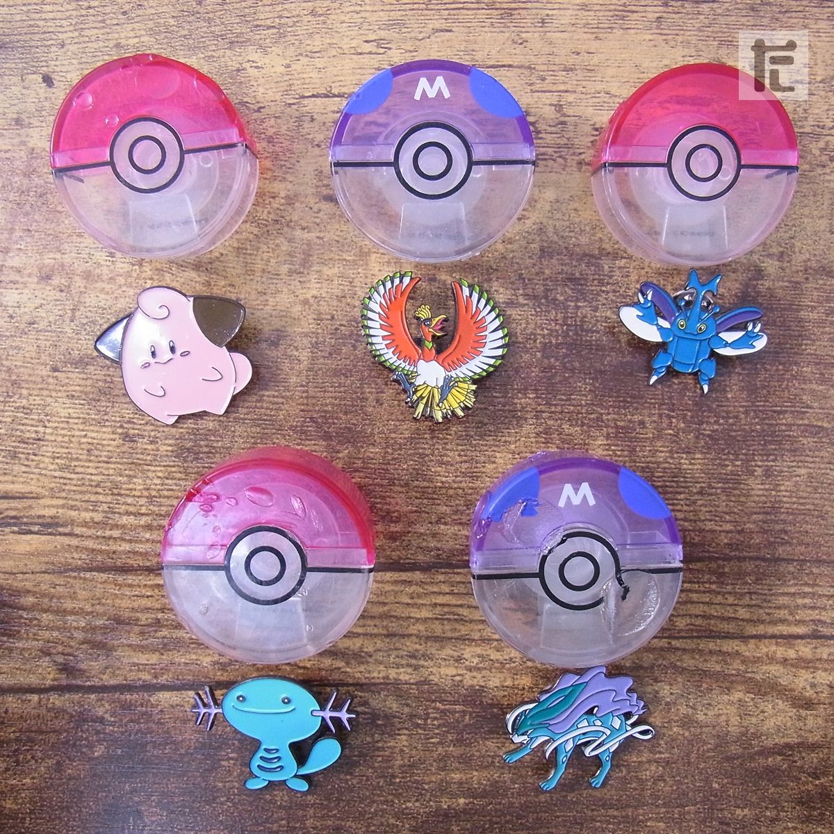 ポケモン モンスターボールバッジ ピンバッジ 6種セット 専用