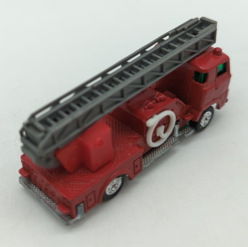 [美品・希少品]トミカ黒箱29　 日野消防自動車 1Eホイール 日本製・当時物 美品・希少品]トミカ黒箱29 日野消防自動車 1Eホイール 日本製
