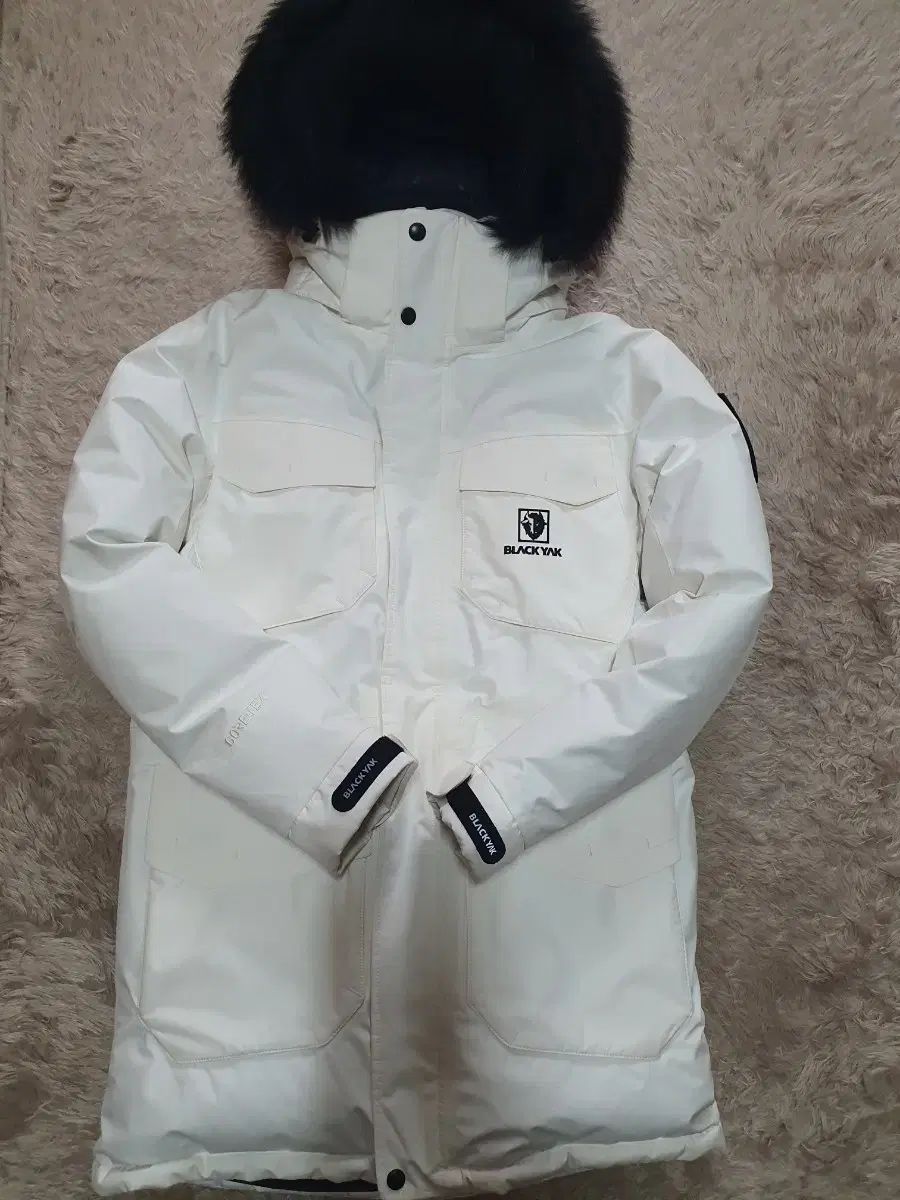BLACK YAK ブラックヤク ゴアテックス グースダウン ダウン サイズ 95