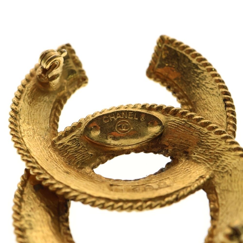 ブローチ バッジ